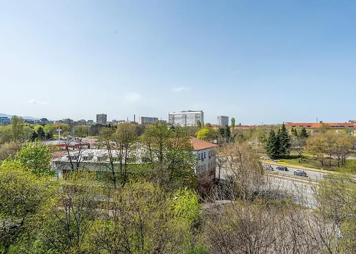 Lejlighed Elegant Aristocratic 2 Bdrm Flat, Location Sofia