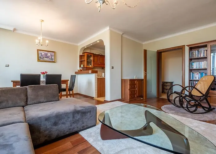 Elegant Aristocratic 2 Bdrm Flat, Location Lejlighed Sofia