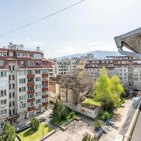 Elegant Aristocratic 2 Bdrm Flat, Location * Sofia